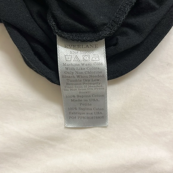 Everlane black supima cotton tee small - Picture 4 of 4